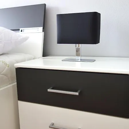 S Výhľadom Na Tatry