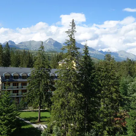 S Vyhladom Na Tatry Tatranska Strba